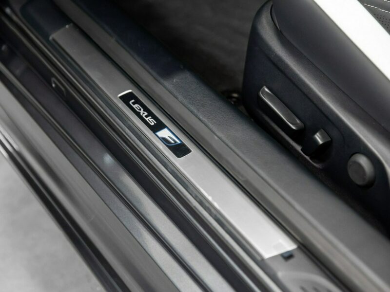 Lexus RC-F V8 5.0L 477KM. Salon PL. 10 tys km. Gwarancja do 02.2026.
