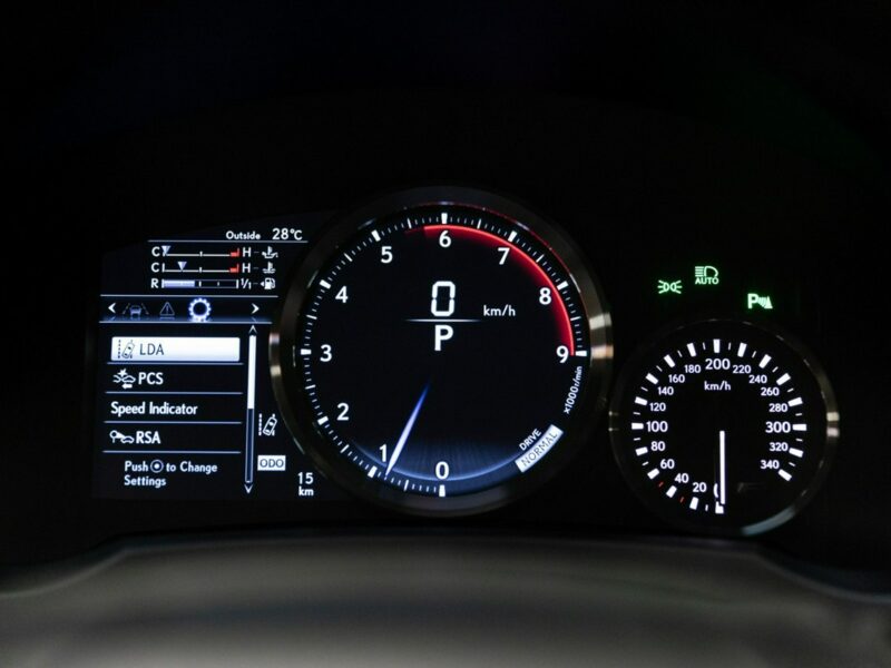 Lexus RC-F V8 5.0L 477KM. Salon PL. 10 tys km. Gwarancja do 02.2026.