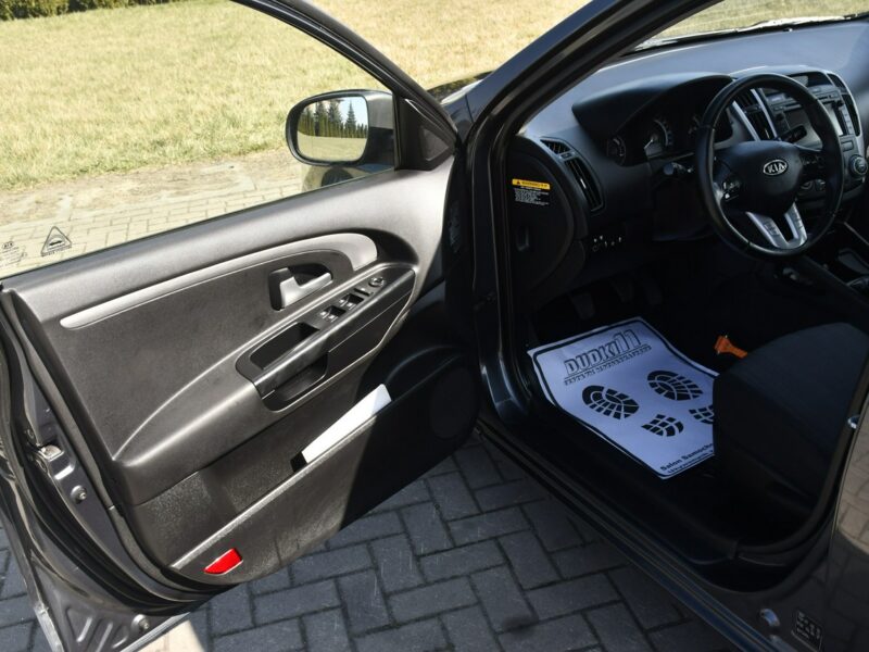 Kia Cee'd 1,6crdi Navigacja Duża.Klimatr 2 str. Czytanie Znaków.Tempomat.OKAZJA I (2006-2012)