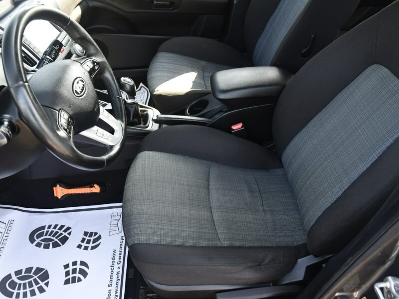 Kia Cee'd 1,6crdi Navigacja Duża.Klimatr 2 str. Czytanie Znaków.Tempomat.OKAZJA I (2006-2012)