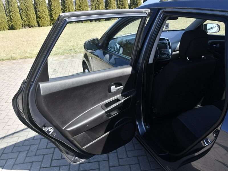 Kia Cee'd 1,6crdi Navigacja Duża.Klimatr 2 str. Czytanie Znaków.Tempomat.OKAZJA I (2006-2012)