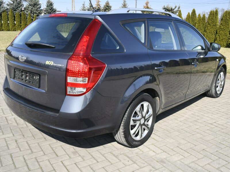 Kia Cee'd 1,6crdi Navigacja Duża.Klimatr 2 str. Czytanie Znaków.Tempomat.OKAZJA I (2006-2012)