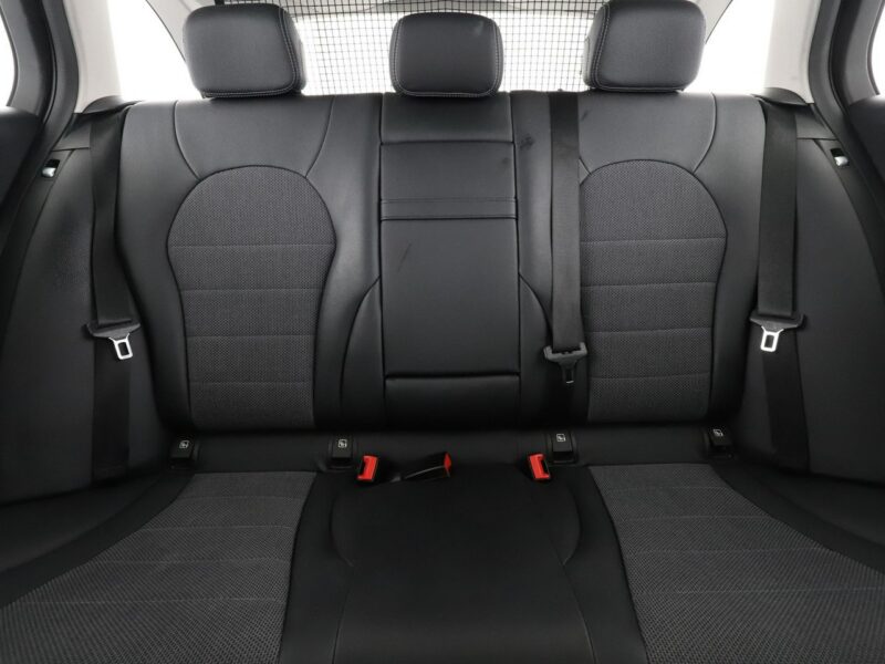 Mercedes C 180 Automat LED el. sterowane i ogrzewane fotele navi klima auto W205 (2014-2021)