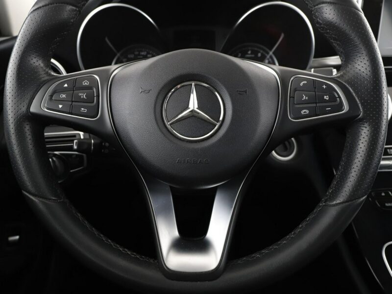 Mercedes C 180 Automat LED el. sterowane i ogrzewane fotele navi klima auto W205 (2014-2021)