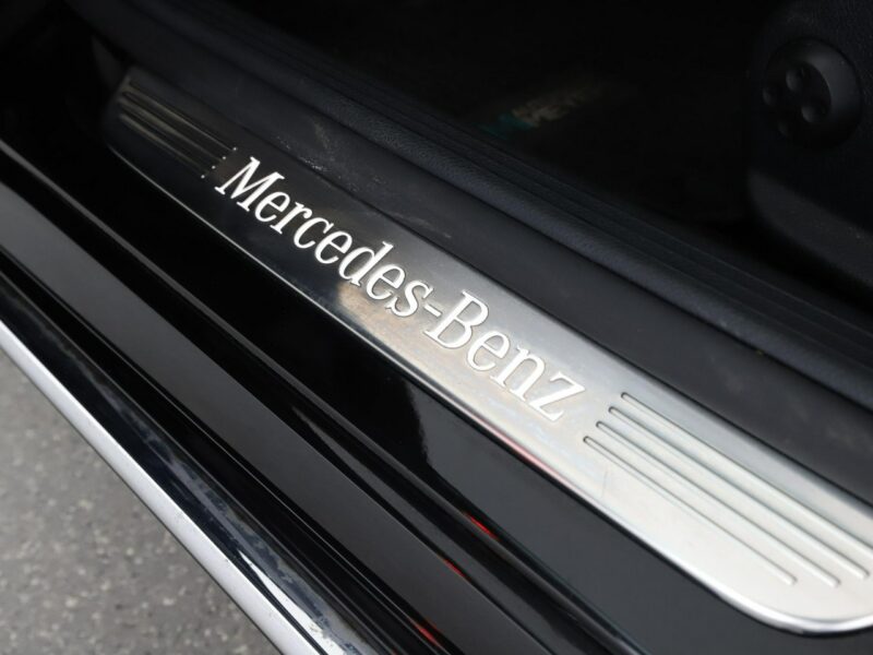Mercedes C 180 Automat LED el. sterowane i ogrzewane fotele navi klima auto W205 (2014-2021)