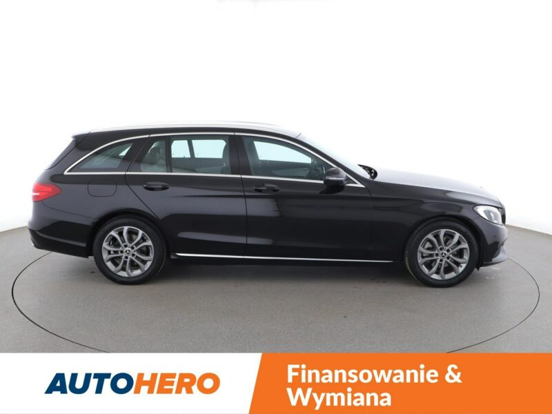 Mercedes C 180 Automat LED el. sterowane i ogrzewane fotele navi klima auto W205 (2014-2021)