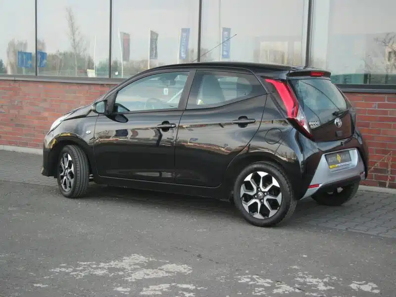Toyota Aygo Navi*Radar*AsysToru*Klima*Kamera*Alu15*Esp*Led*BT*Android*Gwar VGS!!! II (2014-)
