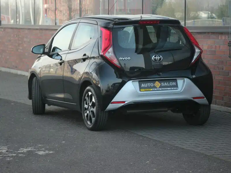 Toyota Aygo Navi*Radar*AsysToru*Klima*Kamera*Alu15*Esp*Led*BT*Android*Gwar VGS!!! II (2014-)