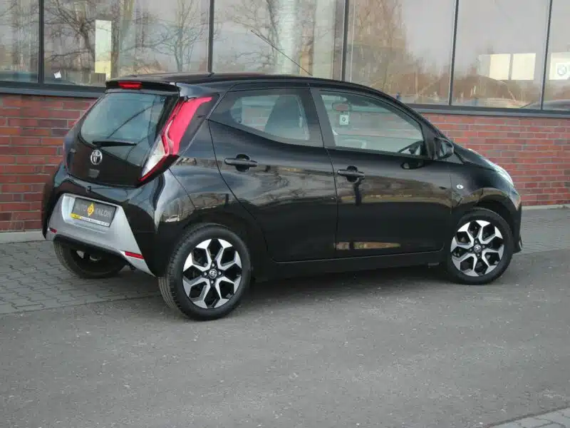 Toyota Aygo Navi*Radar*AsysToru*Klima*Kamera*Alu15*Esp*Led*BT*Android*Gwar VGS!!! II (2014-)