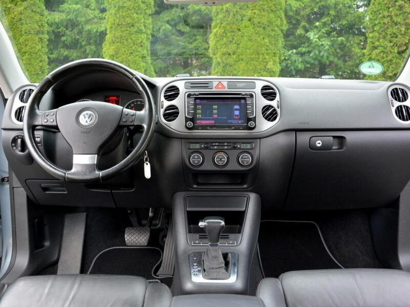 Volkswagen Tiguan DSG 4-Motion bi-xenon Panorama Skóry Navi Kamera ALU 18 ASO VW I (2007-2016)