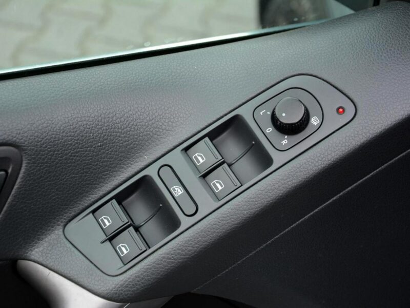 Volkswagen Tiguan DSG 4-Motion bi-xenon Panorama Skóry Navi Kamera ALU 18 ASO VW I (2007-2016)