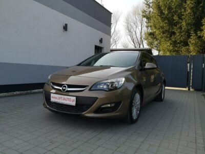 Opel Astra 1,6 16v 116KM Klima LIFT Isofix Ledy Tempomat Alu 17 Servis J (2009-2019)
