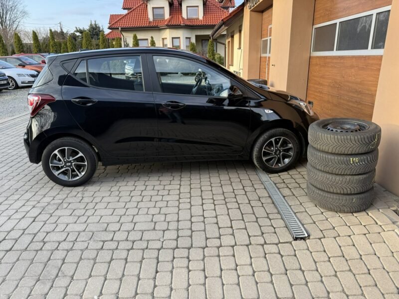 Hyundai i10 1,0 67KM Klimatyzacja 1Właściciel Serwis Koła lato + zima II (2013-)
