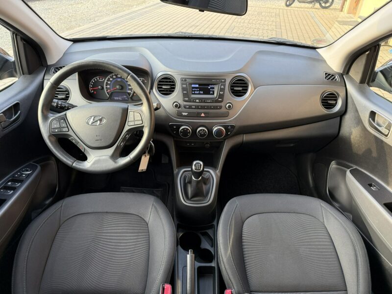 Hyundai i10 1,0 67KM Klimatyzacja 1Właściciel Serwis Koła lato + zima II (2013-)