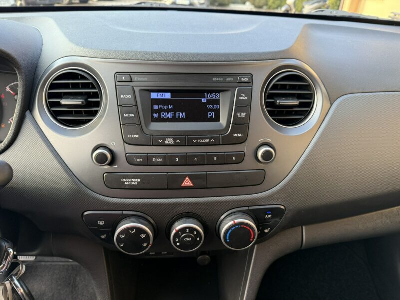 Hyundai i10 1,0 67KM Klimatyzacja 1Właściciel Serwis Koła lato + zima II (2013-)