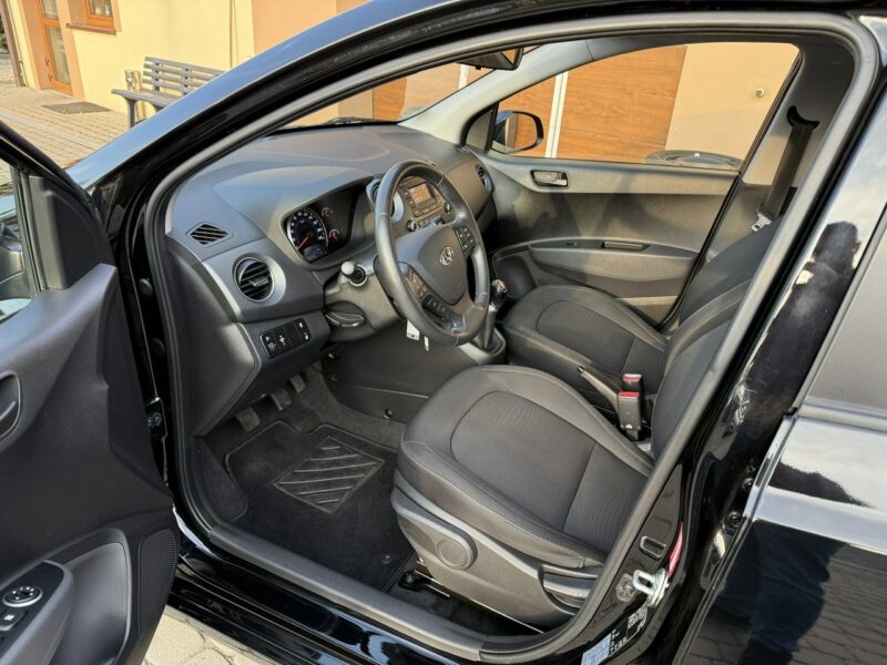 Hyundai i10 1,0 67KM Klimatyzacja 1Właściciel Serwis Koła lato + zima II (2013-)