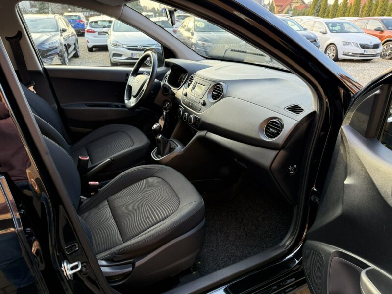 Hyundai i10 1,0 67KM Klimatyzacja 1Właściciel Serwis Koła lato + zima II (2013-)