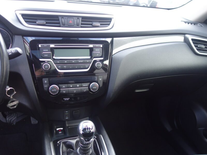 Nissan X-Trail Nissan X-TRAIL III (2014-2021)