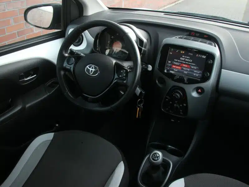 Toyota Aygo 02.2021*LPG*Klimatyzacja*Esp*Led*BT*Komputer*SalonPolska*Gwar VGS!!! II (2014-)