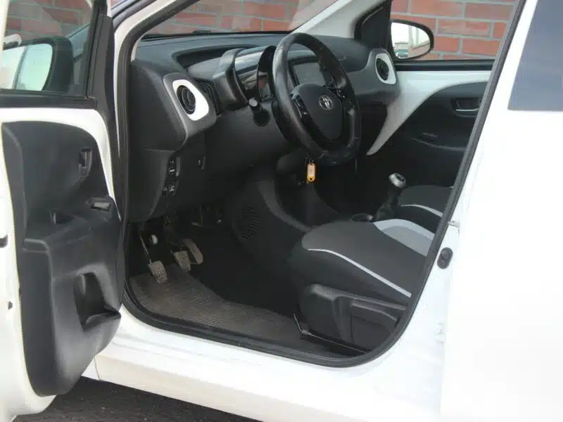 Toyota Aygo 02.2021*LPG*Klimatyzacja*Esp*Led*BT*Komputer*SalonPolska*Gwar VGS!!! II (2014-)