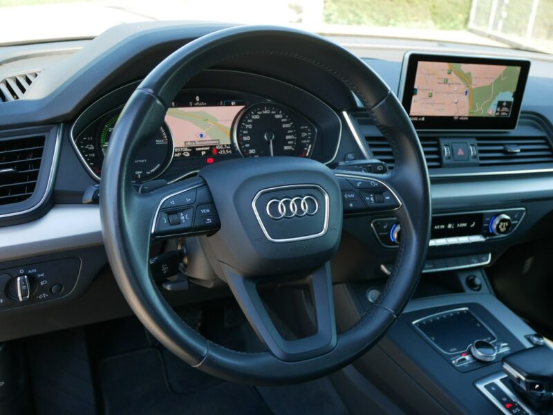 Audi Q5 2.0 50 TFSI e 252KM PHEV Eu6 Quattro 4x4 Hybrid Plug-In VAT 23% Brutto FY (2017-)