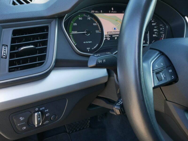 Audi Q5 2.0 50 TFSI e 252KM PHEV Eu6 Quattro 4x4 Hybrid Plug-In VAT 23% Brutto FY (2017-)