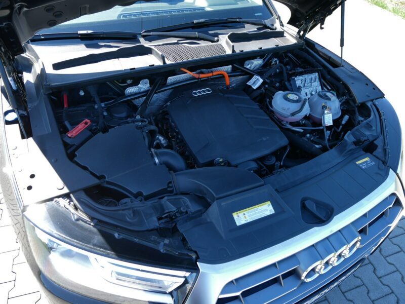 Audi Q5 2.0 50 TFSI e 252KM PHEV Eu6 Quattro 4x4 Hybrid Plug-In VAT 23% Brutto FY (2017-)