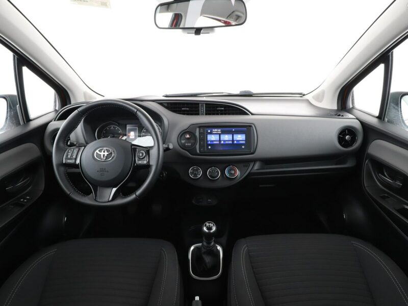 Toyota Yaris led klima alufelgi kamera cofania IV (2020-)