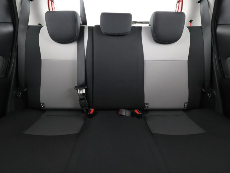 Toyota Yaris led klima alufelgi kamera cofania IV (2020-)