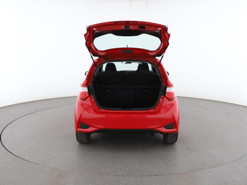 Toyota Yaris led klima alufelgi kamera cofania IV (2020-)