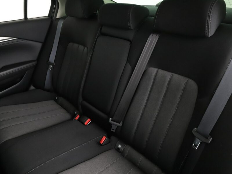 Mazda 6 FL 2.0 Automat Sports-Line Klimatyzacja Tempomat Nawigacja Kamera LED III (2012-)