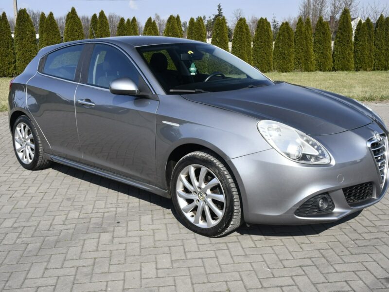 Alfa Romeo Giulietta 1,4Turbo Dudki11 Klimatronic.El.szyby.Centralka.Ledy.Hak.OKAZJA