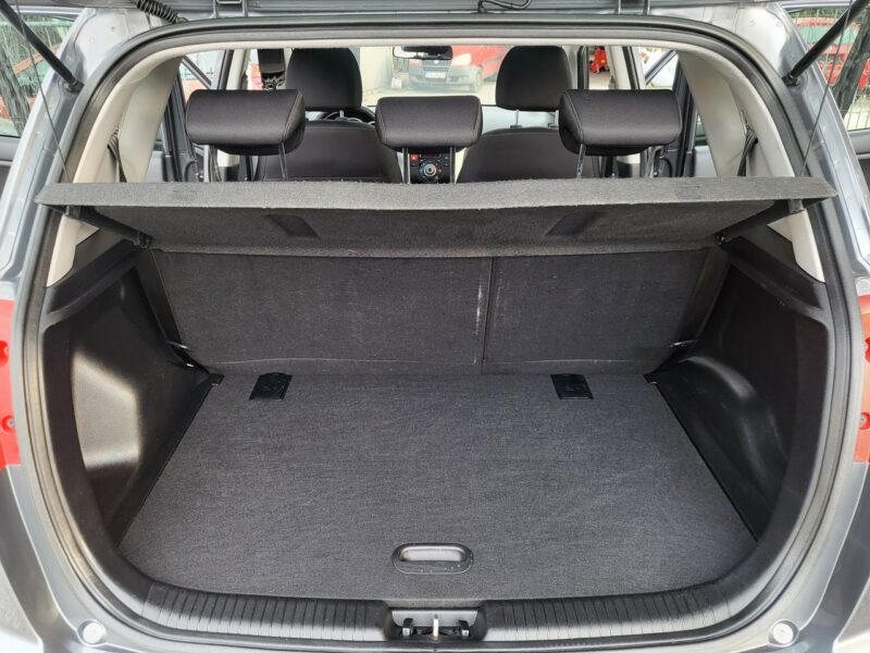 Kia Venga 1.4 90 KM Panorama Klimatronik Opłaty Z Niemiec ASO Zapraszamy !!!