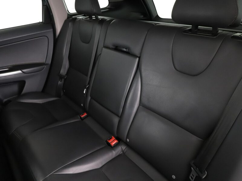 Volvo XC 60 Automat Summum 2WD Podgrzewane fotele Navi Czujniki parkowania I (2008-2017)