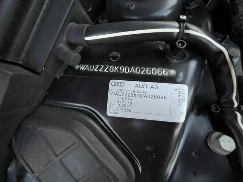 Audi A4 Audi A4 B8 Lift 2.0TDi 2012r Klimatyzacja Ruda Skóra Serwis Zarejestro B8 (2007-2015)