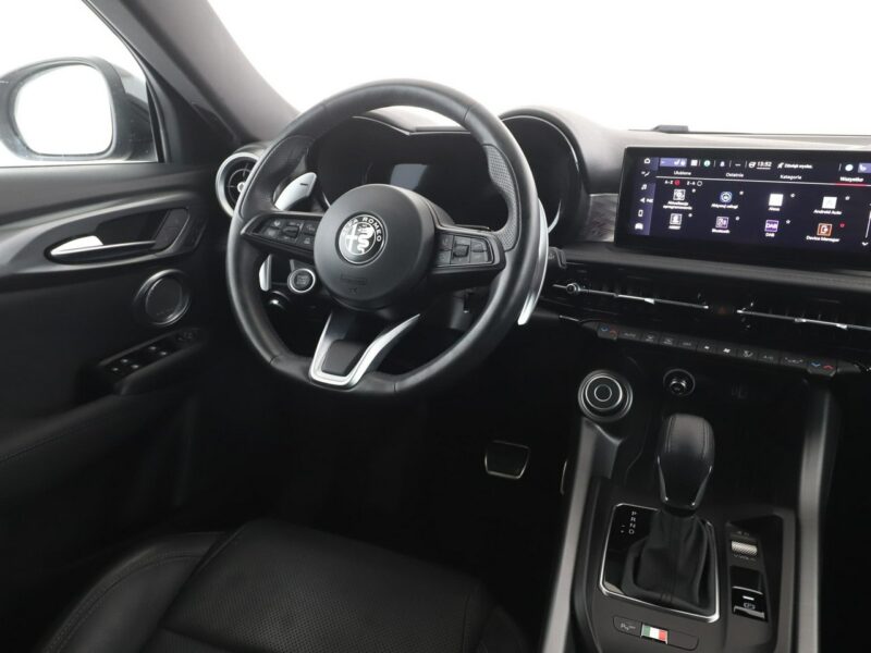 Alfa Romeo Tonale FV23% automat full LED skóra virtual cocpit navi kamery grzane fotele
