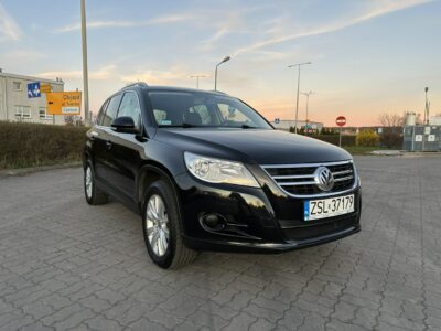 Volkswagen Tiguan Volkswagen Tiguan 2011 2.0 diesel nawigacja 2 komplety kół I (2007-2016)