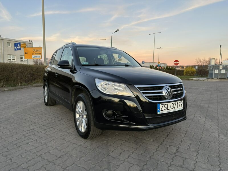 Volkswagen Tiguan Volkswagen Tiguan 2011 2.0 diesel nawigacja 2 komplety kół I (2007-2016)
