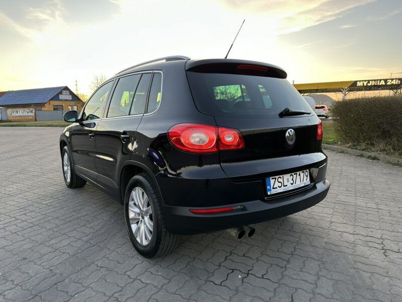 Volkswagen Tiguan Volkswagen Tiguan 2011 2.0 diesel nawigacja 2 komplety kół I (2007-2016)
