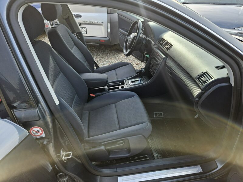 Audi A4 Opłacony Zdrowy Zadbany Automat Klima xenon 2 kmpl kół Po serwisie B7 (2004-2007)