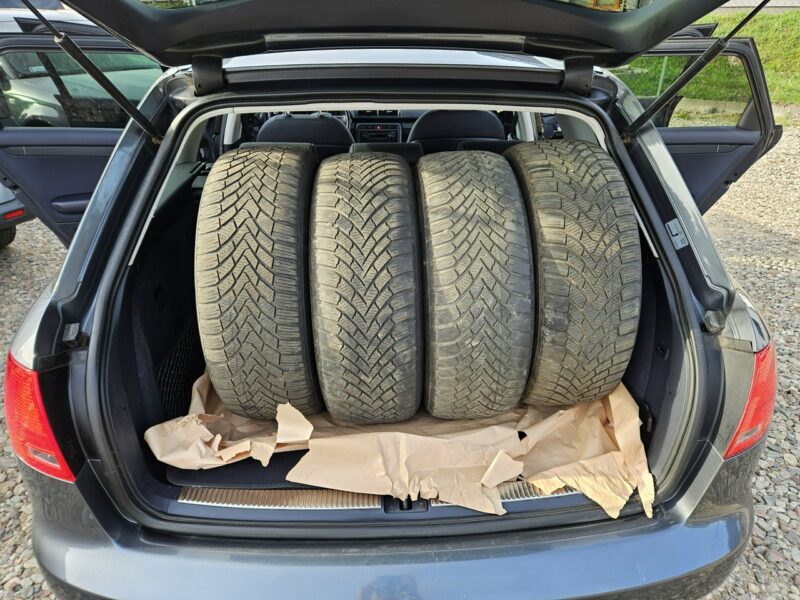 Audi A4 Opłacony Zdrowy Zadbany Automat Klima xenon 2 kmpl kół Po serwisie B7 (2004-2007)