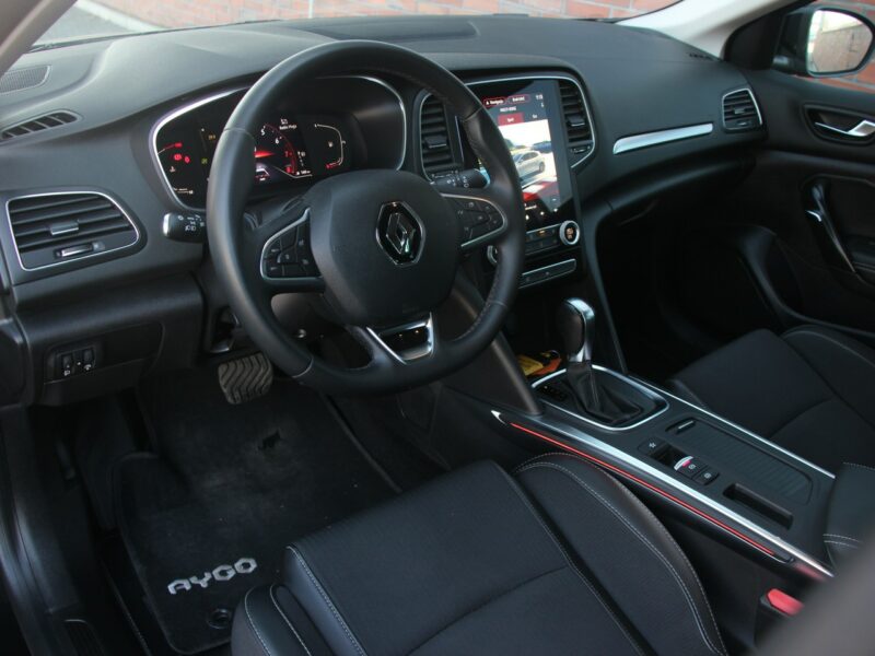 Renault Megane Aut*Navi*FullLed*Radar*AsysToru*Pdc*Kamera*PółSkóra*MultiSense*GwarVGS IV (2016-)