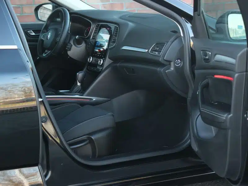 Renault Megane Aut*Navi*FullLed*Radar*AsysToru*Pdc*Kamera*PółSkóra*MultiSense*GwarVGS IV (2016-)