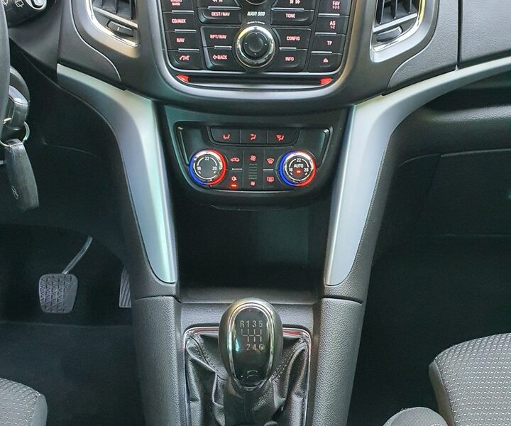 Opel Zafira 1.4T 140KM # NAVI # Parktronic # Piękny Kolor # Serwis do Końca !!! C (2011-)