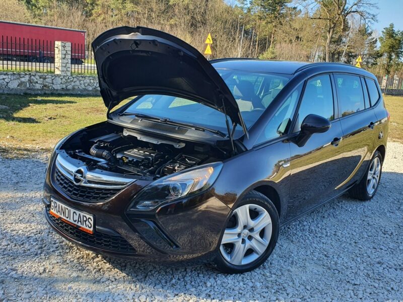 Opel Zafira 1.4T 140KM # NAVI # Parktronic # Piękny Kolor # Serwis do Końca !!! C (2011-)