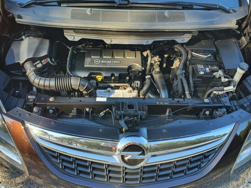 Opel Zafira 1.4T 140KM # NAVI # Parktronic # Piękny Kolor # Serwis do Końca !!! C (2011-)