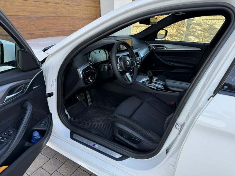 BMW 520 2.0 190KM XDrive kamery 360 M Pakiet FV 23% krajówka G30/G31 (2017-2023)