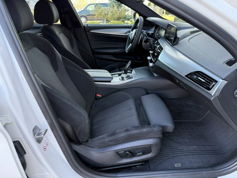 BMW 520 2.0 190KM XDrive kamery 360 M Pakiet FV 23% krajówka G30/G31 (2017-2023)