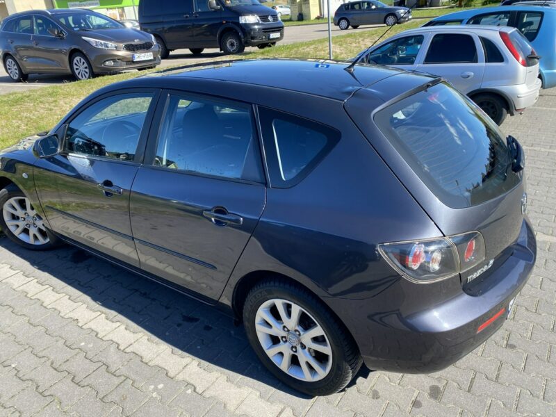 Mazda 3 Symboliczny przebieg gwarantowany, klimatronik, ESP, alufelgi, hak I (2003-2009)