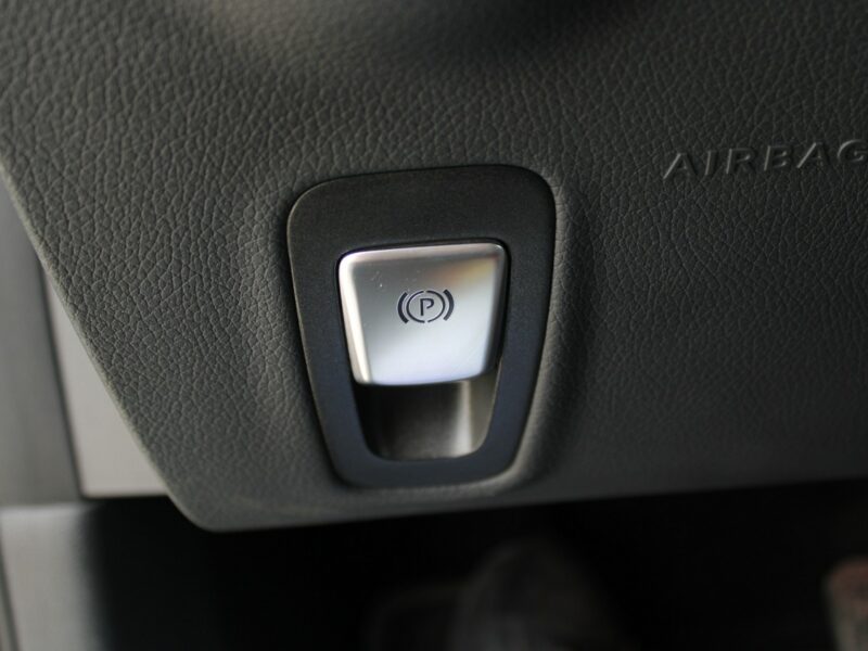 Mercedes E 220 AMG/Avantgarde 4-Matic Virtual Kamera W213 (2016-)